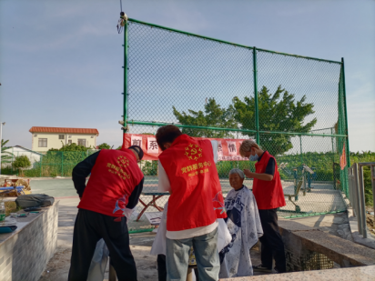 阜沙鎮禁毒信息〔2021〕第84期--【阜沙禁毒】開展禁毒宣傳公益活動 社戒人員參與愛心義剪(202